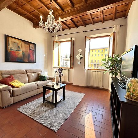 דירות פירנצה Luxurious View On Santa Croce מראה חיצוני תמונה