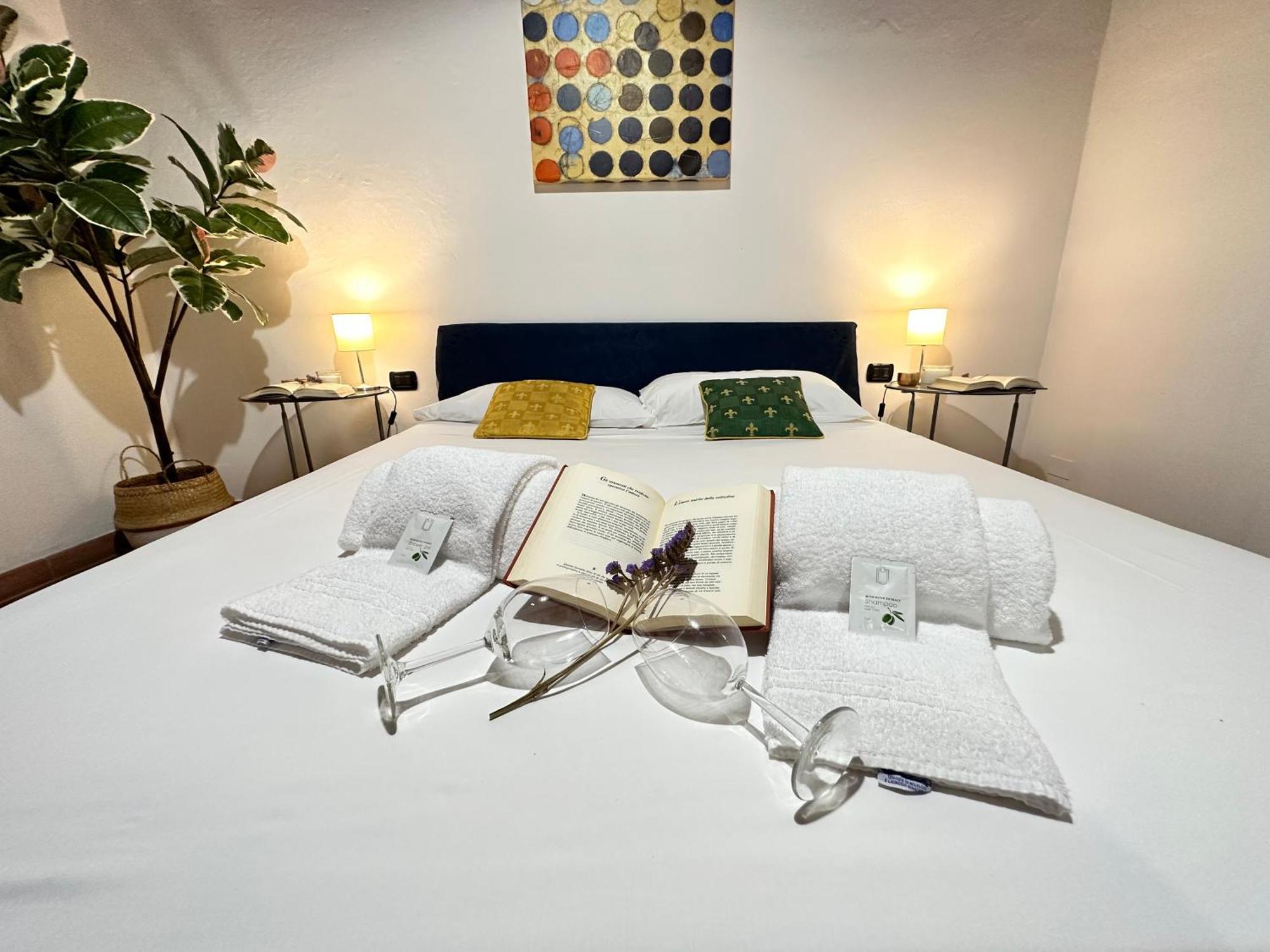 דירות פירנצה Luxurious View On Santa Croce מראה חיצוני תמונה